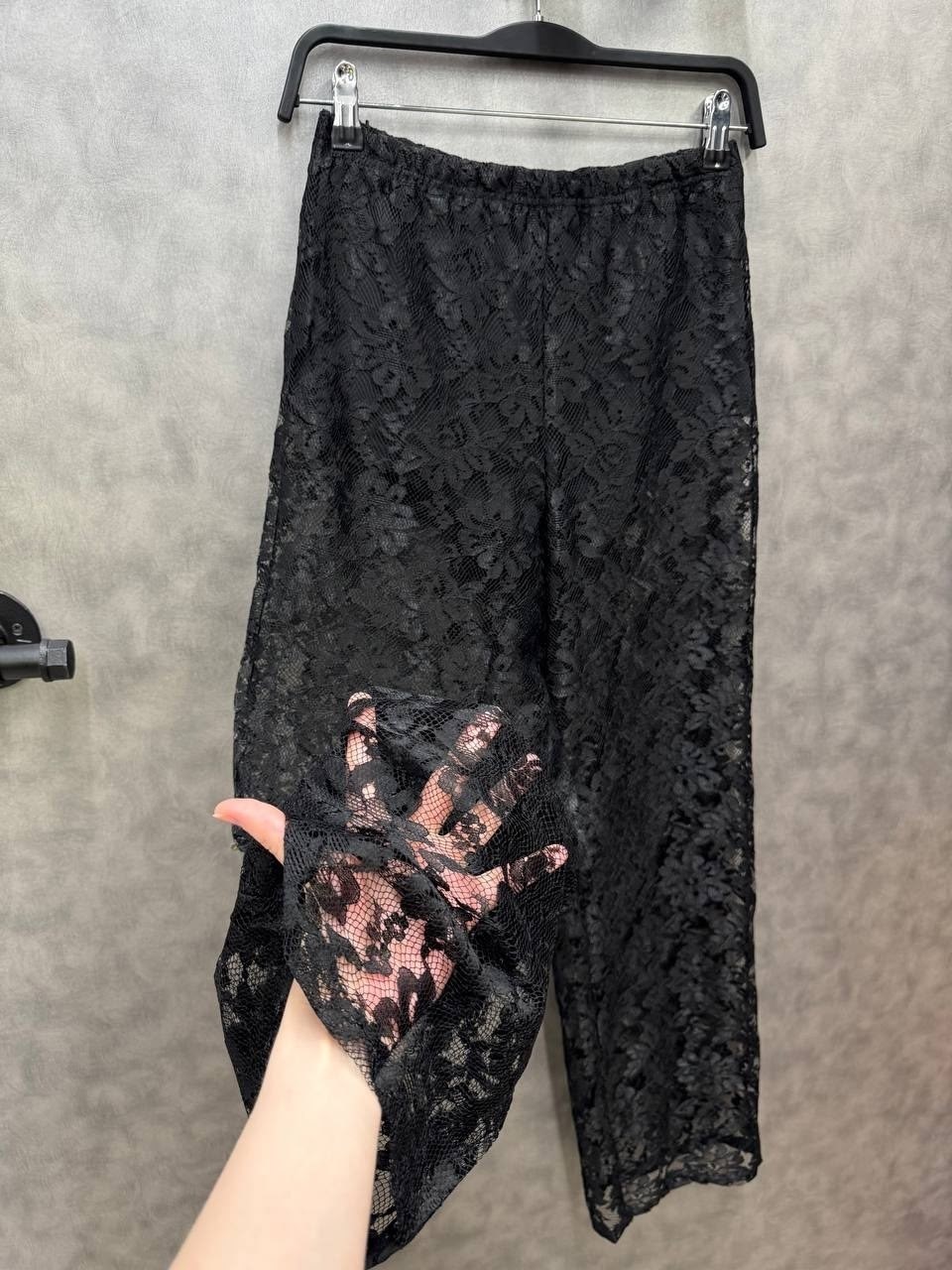 кружевные брюки женские,брюки кружевные прозрачные гипюровые,брюки прозрачные с кружевом гипюровые cokkomokko,брюки прозрачные с кружевом гипюровые katkoota,брюки кружевные