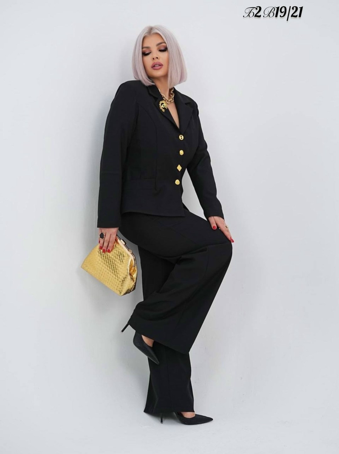 женский классический брючный костюм двойка,брючный костюм,элегантный костюм,костюм женский тройка,женские костюмы