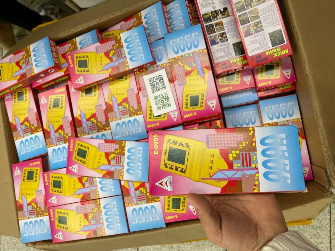 электронная игра тетрис,тетрис игрушка,тетрис 9999,игрушка пластик,тетрис игра