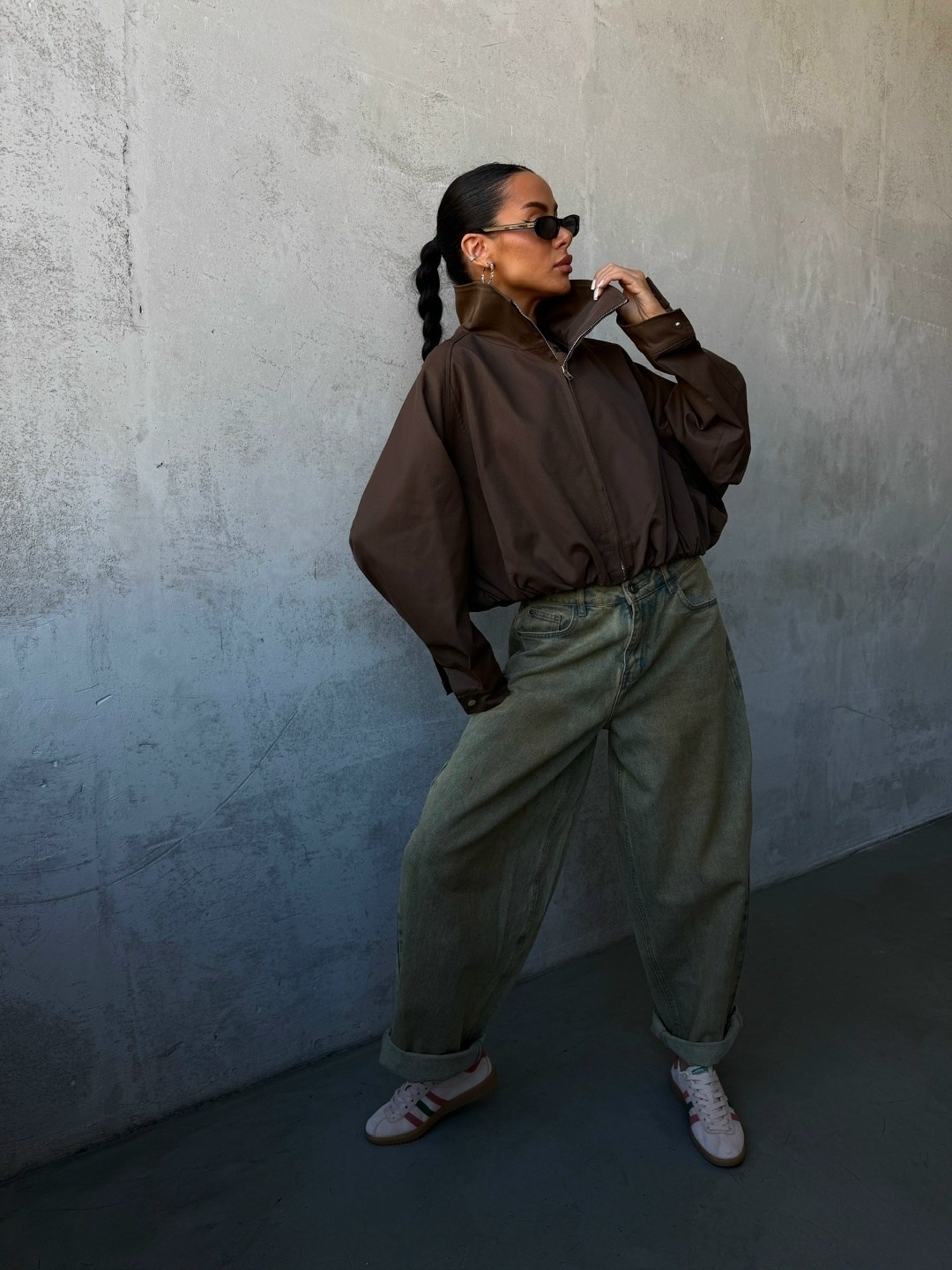 повседневная куртка,брюки стиль,модные брюки,куртка с карманом