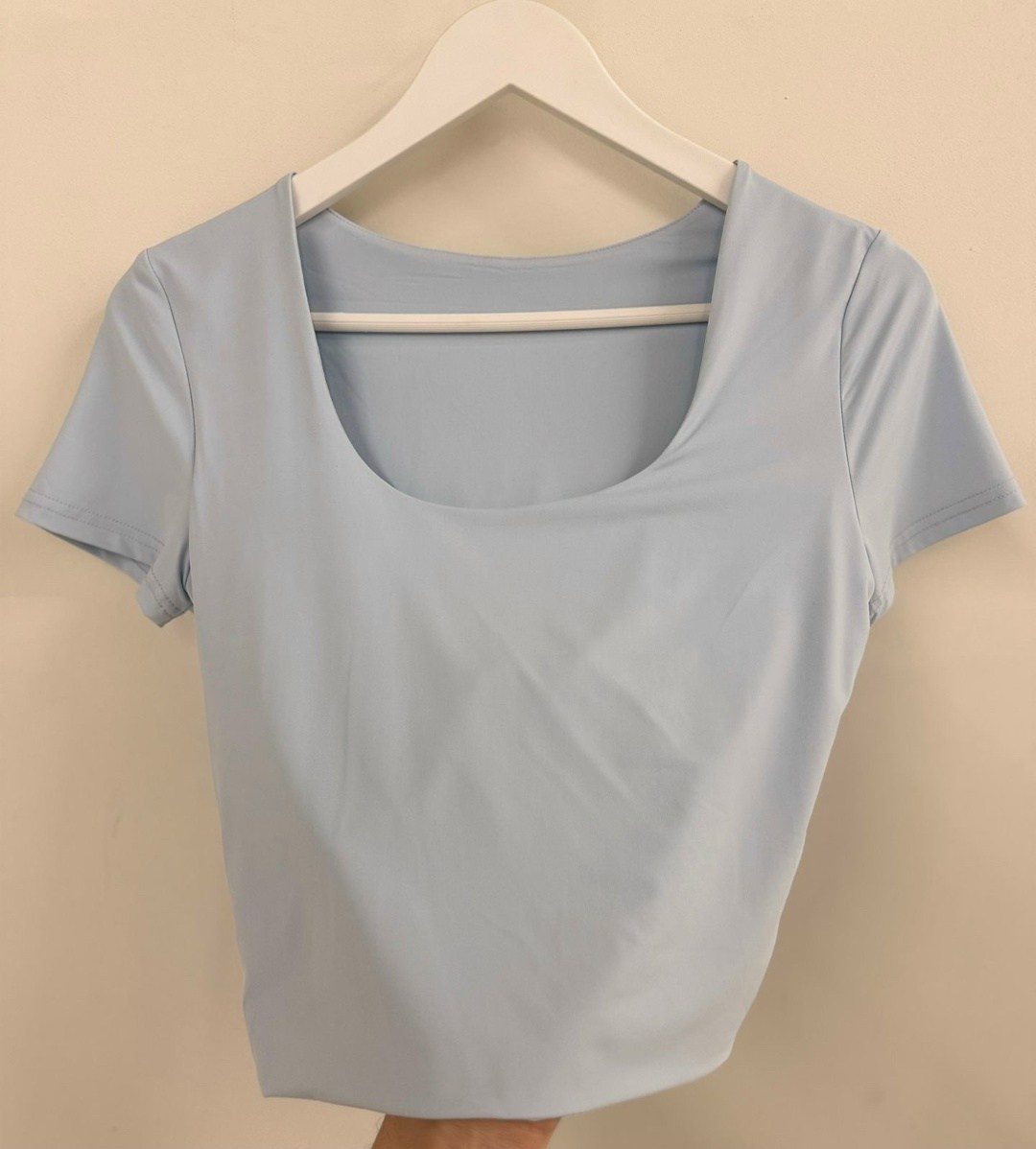 кроп топ женский,кроп топ,футболки женская,топик белый,женские топы