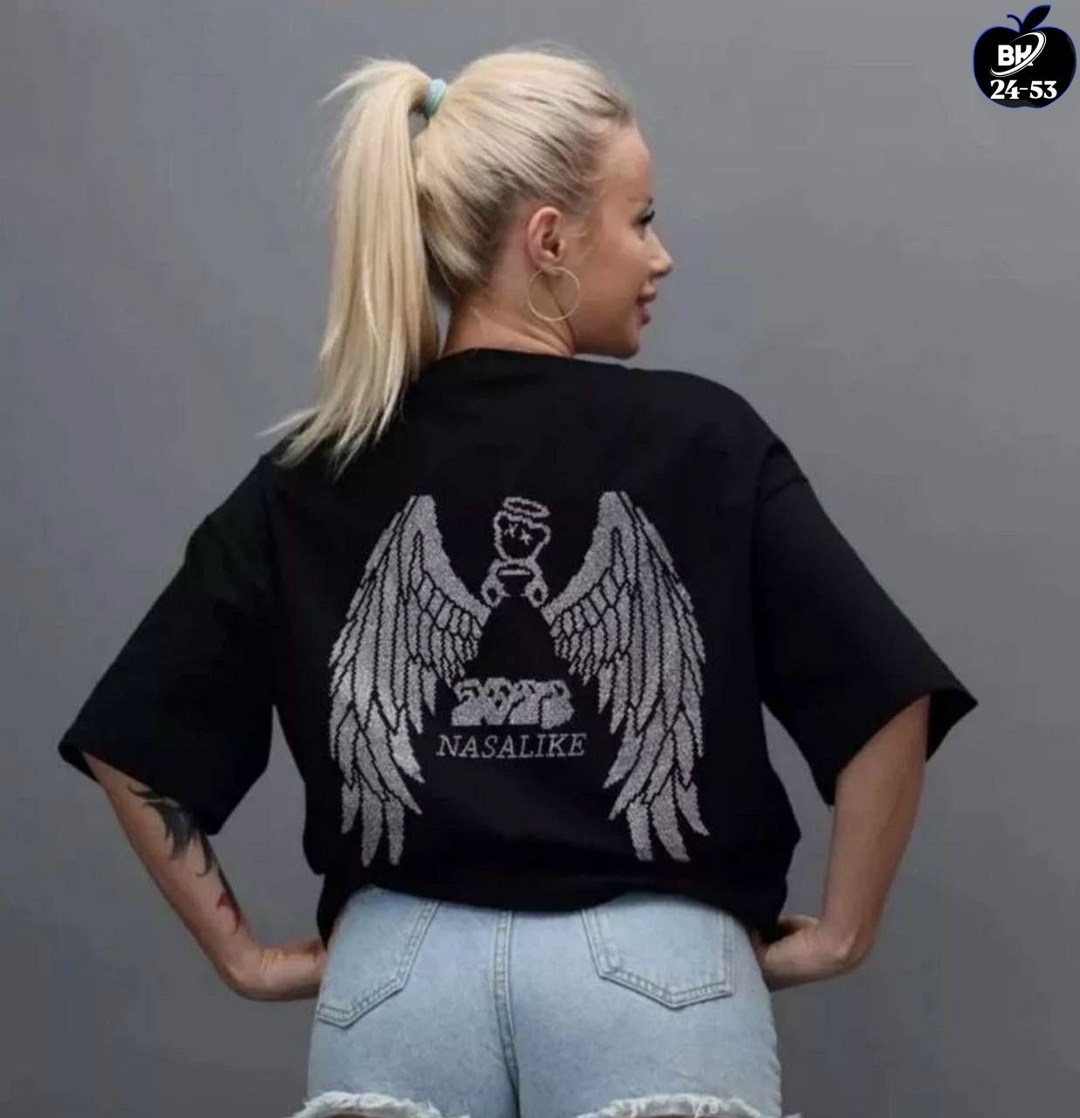 футболка оверсайз со стразам,футболки женская,футболка оверсайз с принтом со стразами,футболка женская со стразами,футболки женские стильные