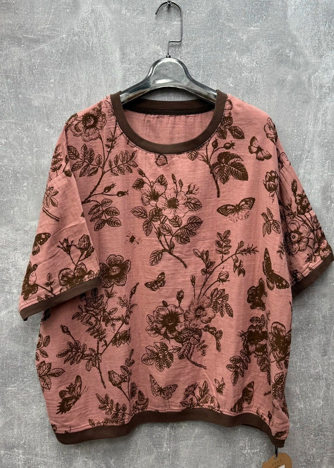 футболка с принтом,женская футболка,футболка с бабочками,футболки модные,женская кофта