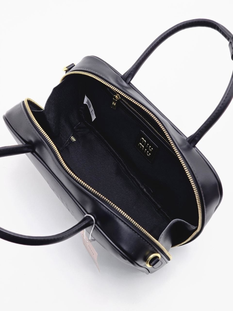 сумка,сумка женская,miu miu сумка на плечо,сумка miu miu,женская сумка miu miu