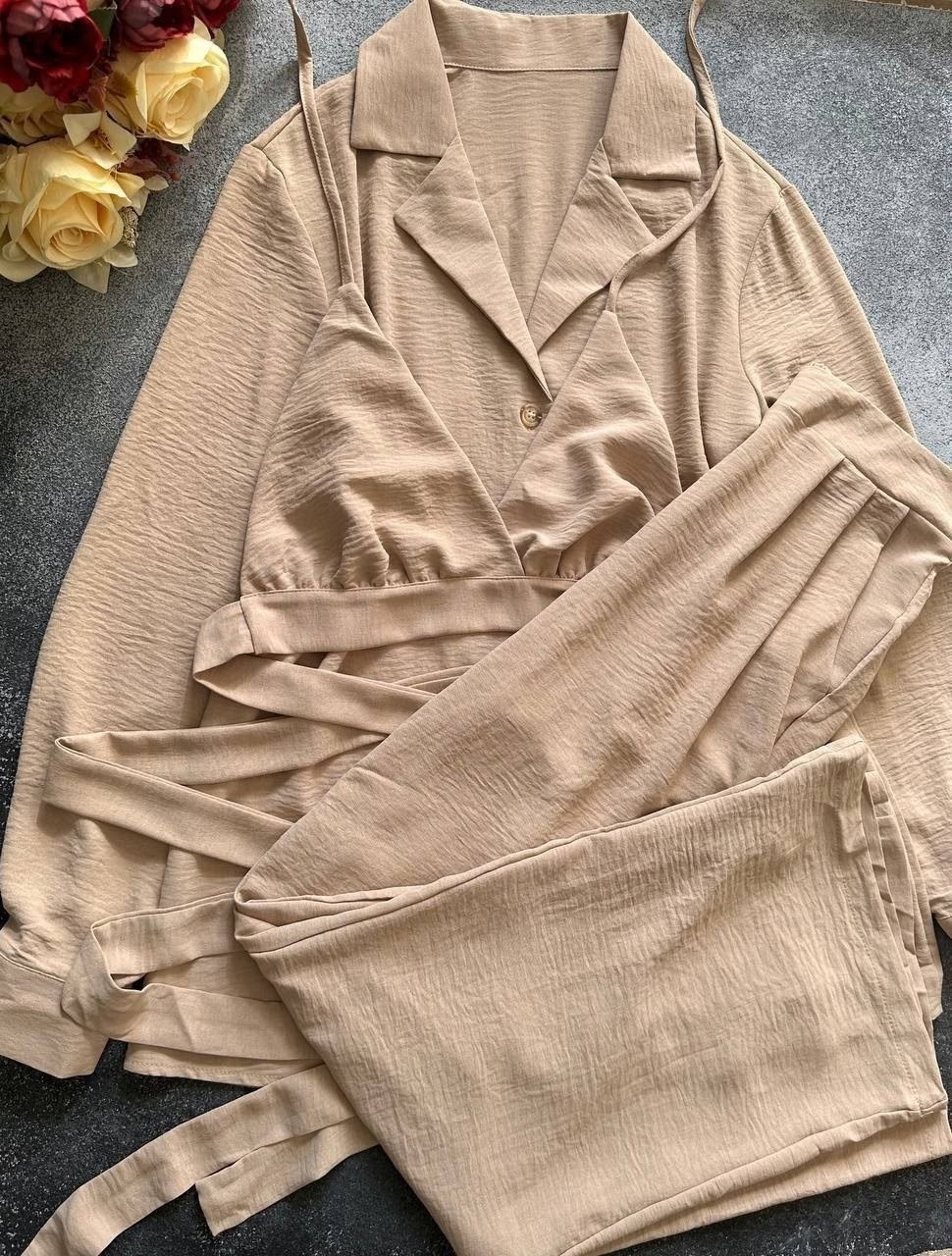 стильный летний костюм,костюм с брюками,костюм с широкими брюками,женский костюм с брюками,брючный костюм