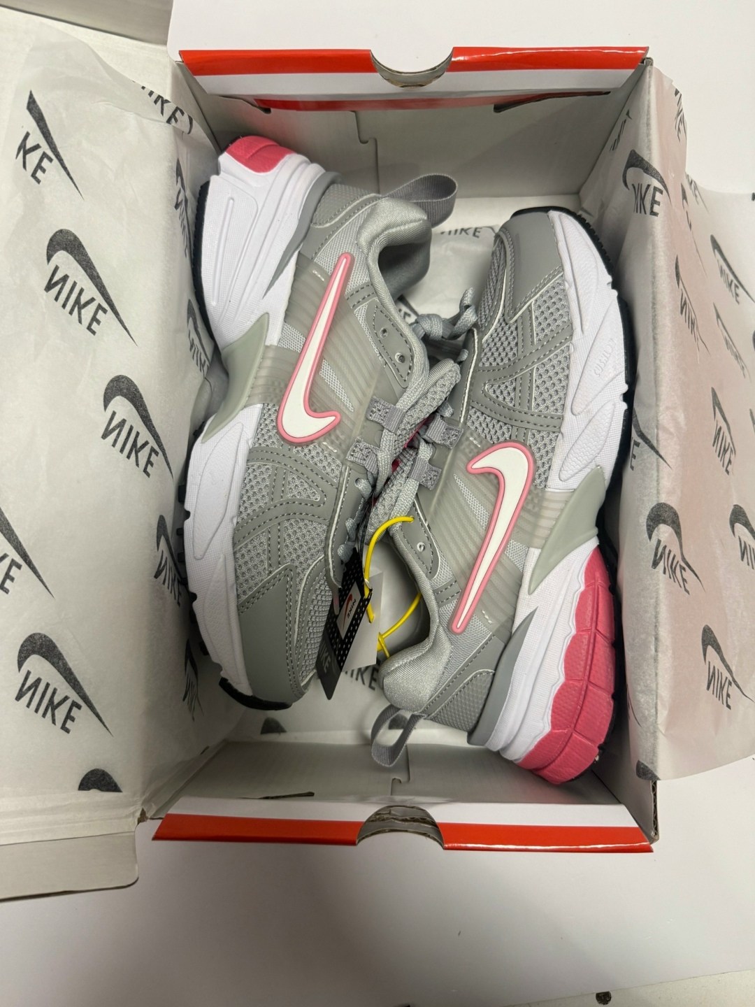 кроссовки nike,кроссовки nike v 2 k run,кроссовки,женские кроссовки nike,кроссовки найк