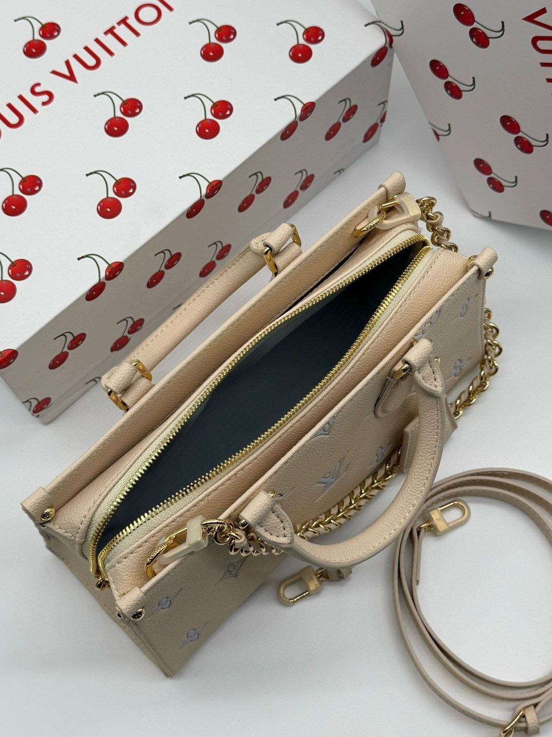 сумка женская louis vuitton,сумка на плечо louis vuitton,сумки луи виттон,сумка louis vuitton,модные сумки луи витон прада диор