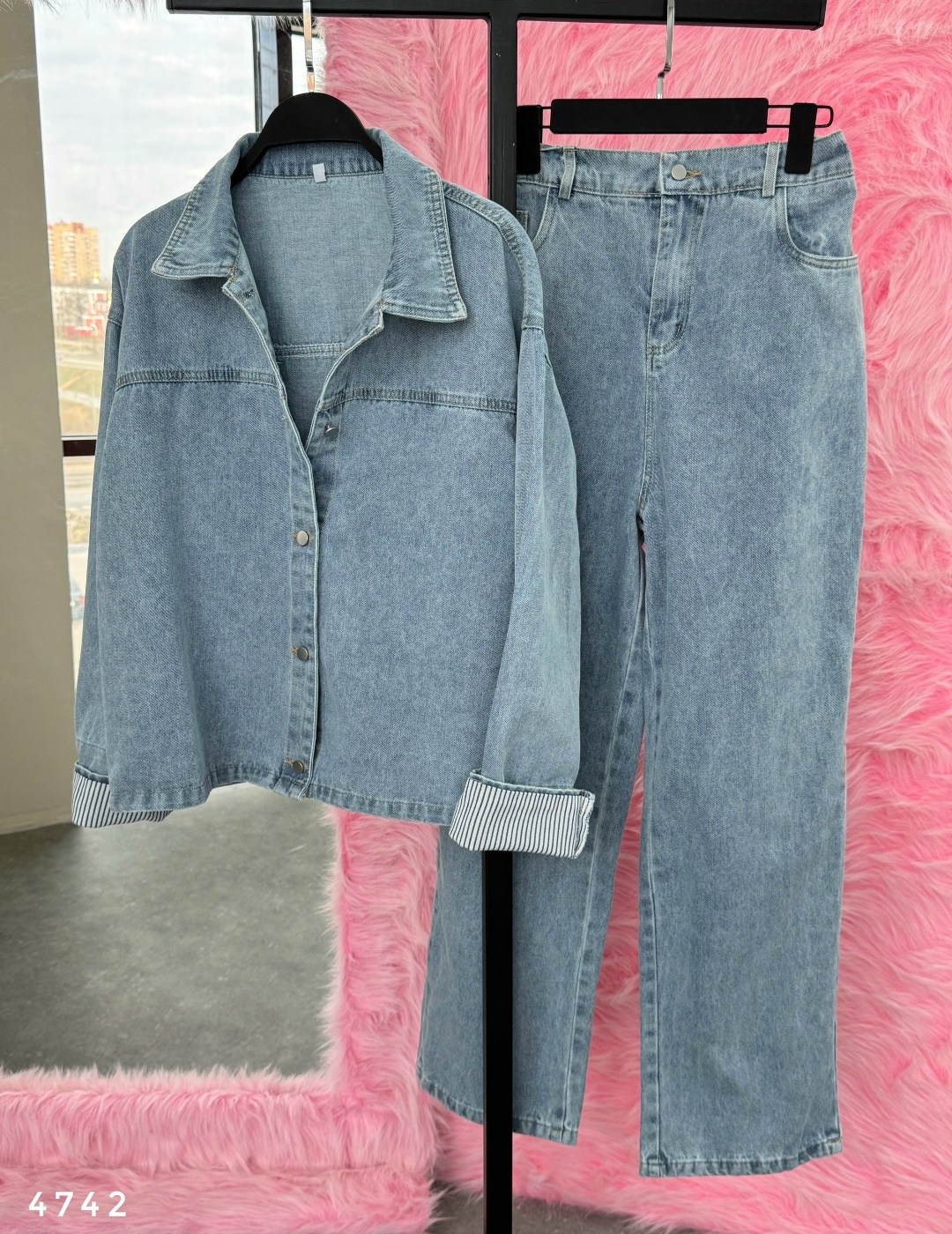 джинсовая куртка,джинсовая куртка оверсайз charm_shop,женская джинсовая куртка,джинсовая женская куртка оверсайз,джинсовая куртка с отстегивающимися рукавами женская