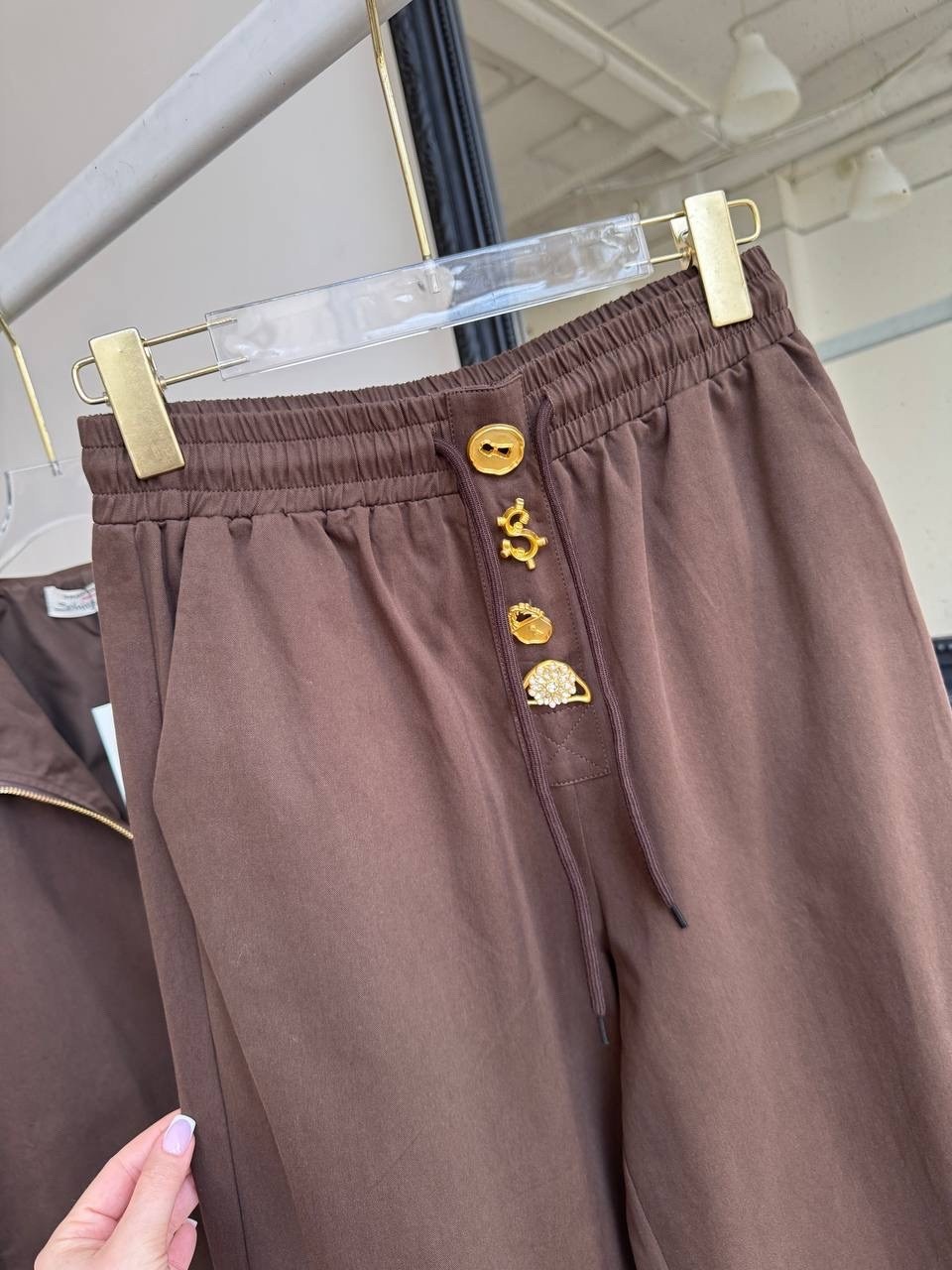 женский костюм,мода стиль,костюм коричневый,костюм