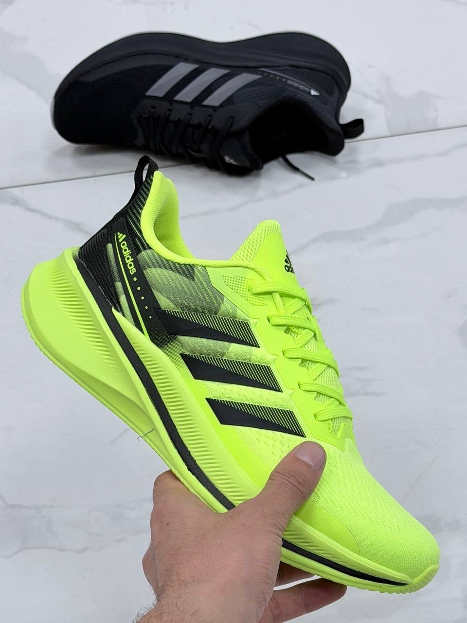 кроссовки adidas,кроссовки мужские adidas,кроссовки для бега,кроссовки,кроссовки мужские женские adidas