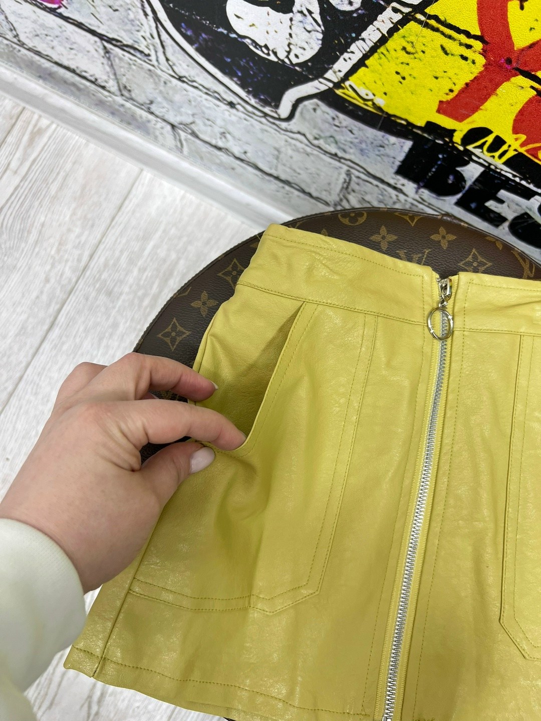 желтая юбка,юбка женская,кожаная юбка горчичного цвета,юбка,юбка кожаная