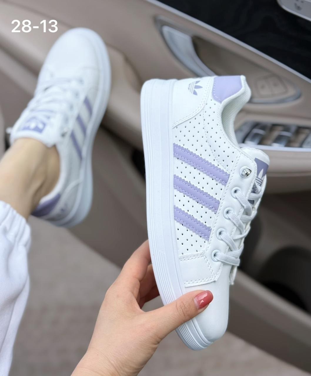 ,кроссовки адидас на высокой подошве женские,кроссовки женские adidas,женские кроссовки,адидас супер стар