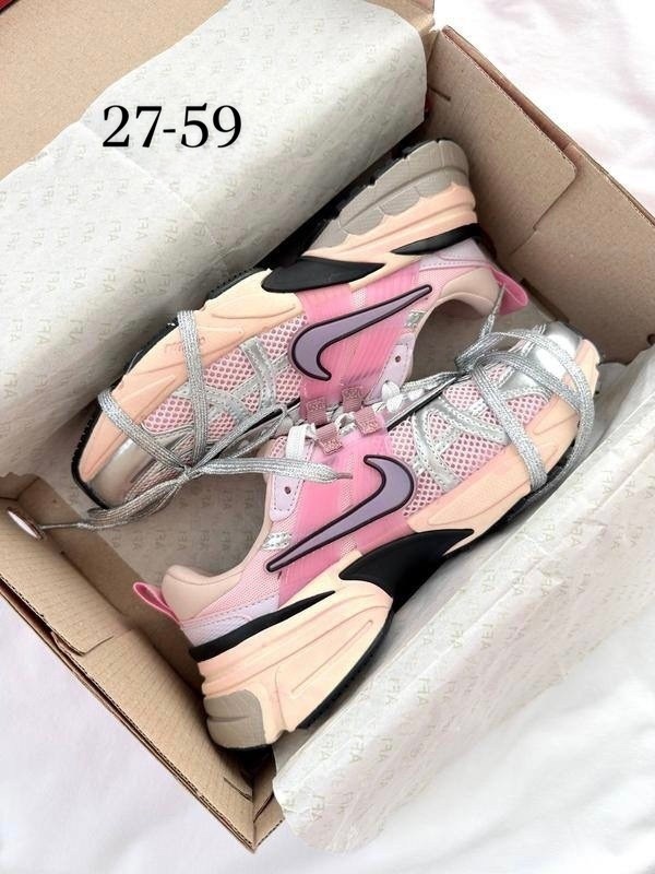 кроссовки для бега v2k run женские с низким верхом розовые/серебристые nike,кроссовки nike женские,nike кроссовки,кроссовки nike v 2 k run,женские кроссовки