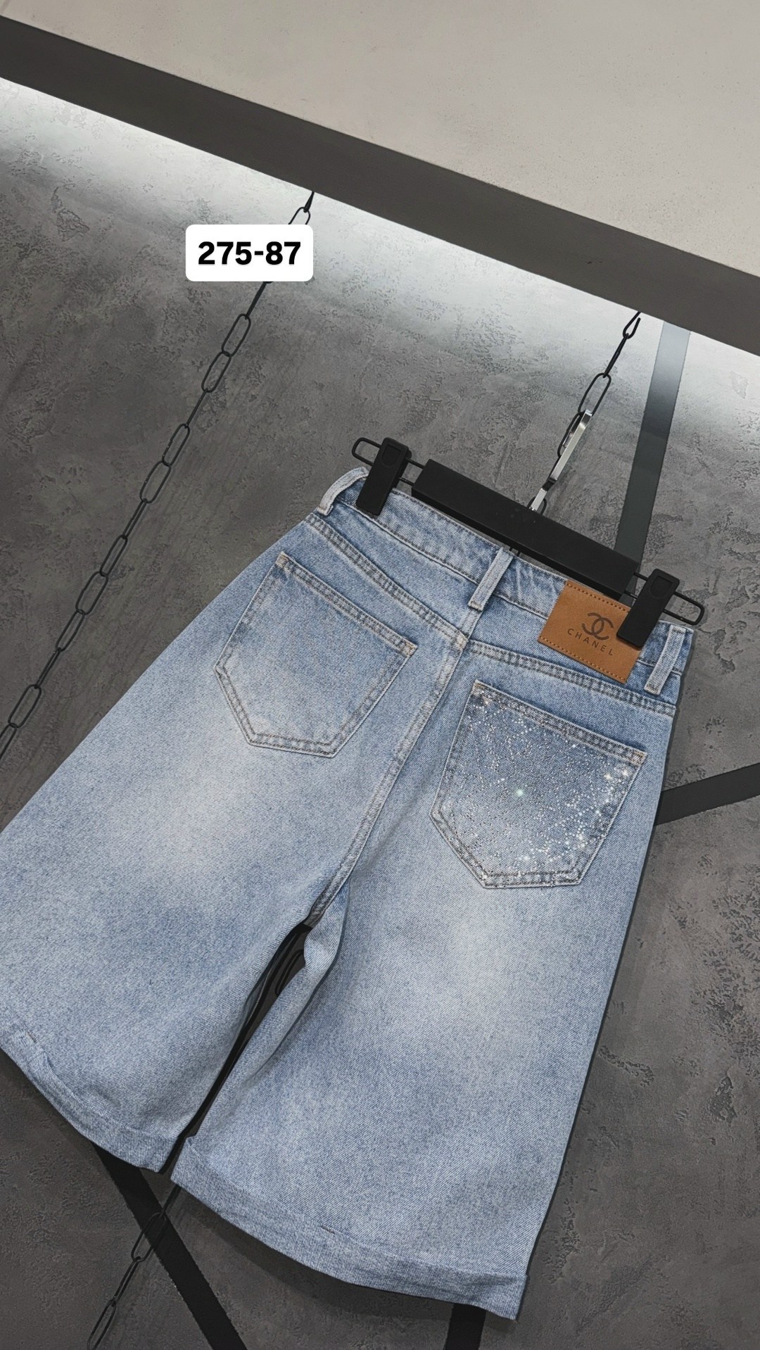 джинсы стильные,джинсы chanel,джинсы женские,джинсы модные,джинсы со стразами