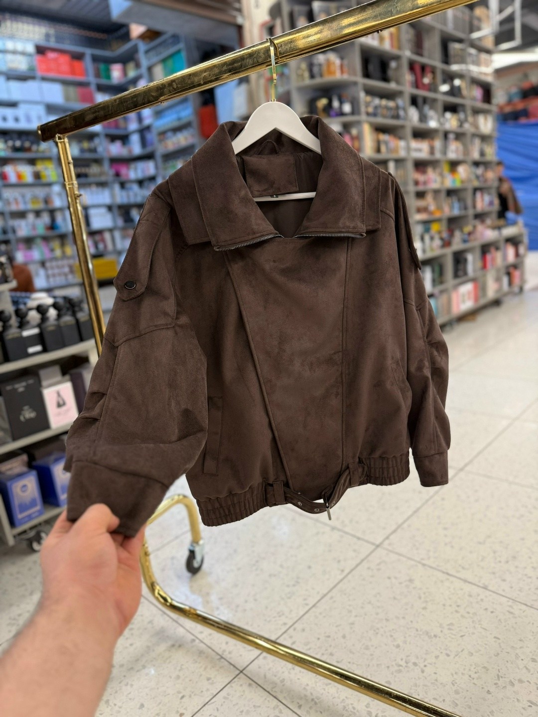 куртка замшевая,куртка женская,трендовая куртка замшевая,куртка бомбер,куртка из искусственной замши