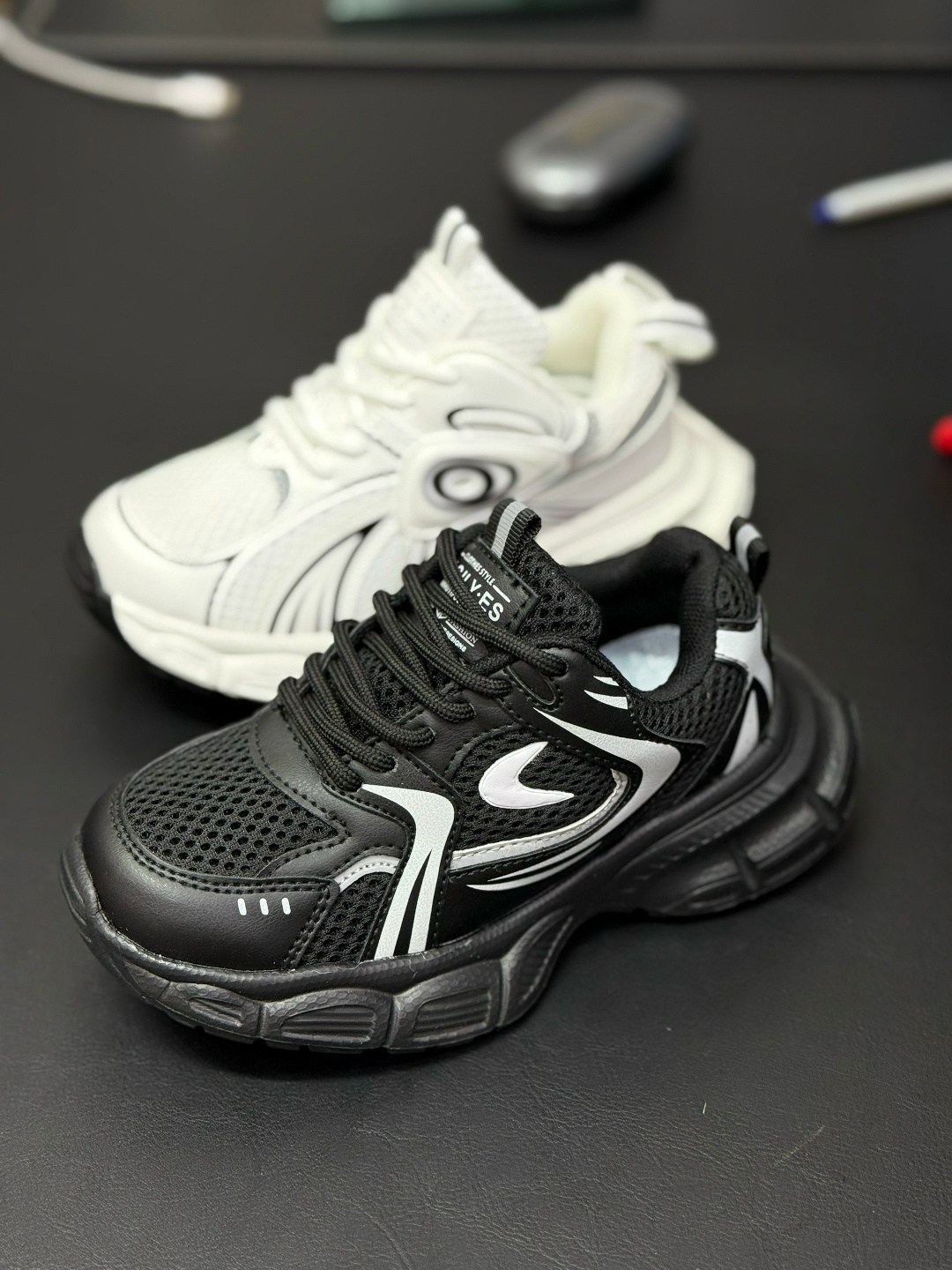 кроссовки брендовые,белые кроссовки,кроссовки модные,кроссовки женскиe,детские кроссовки