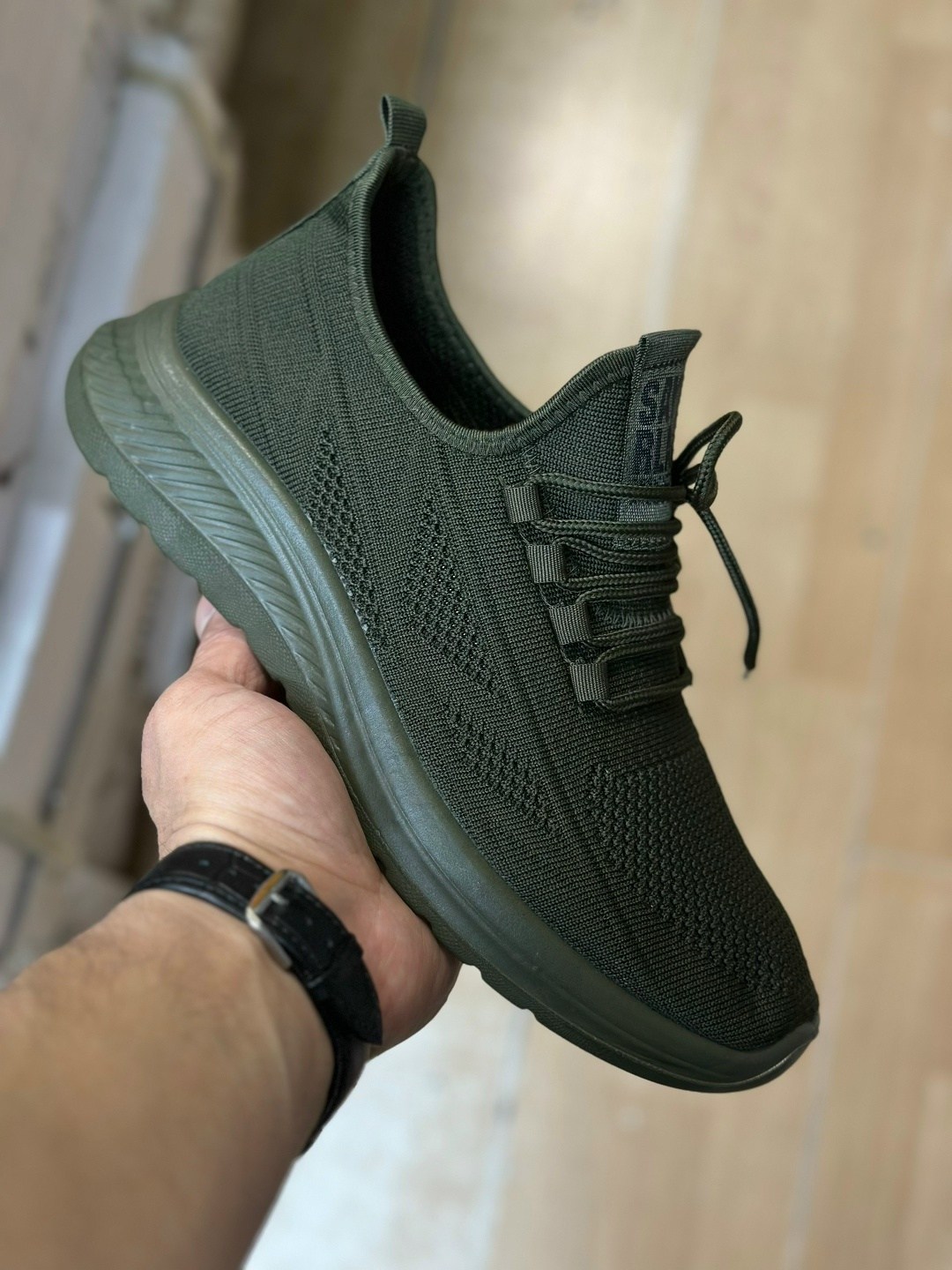 кроссовки мужские,,кроссовка мужской,кроссовки для мужчин,спортивные кроссовки