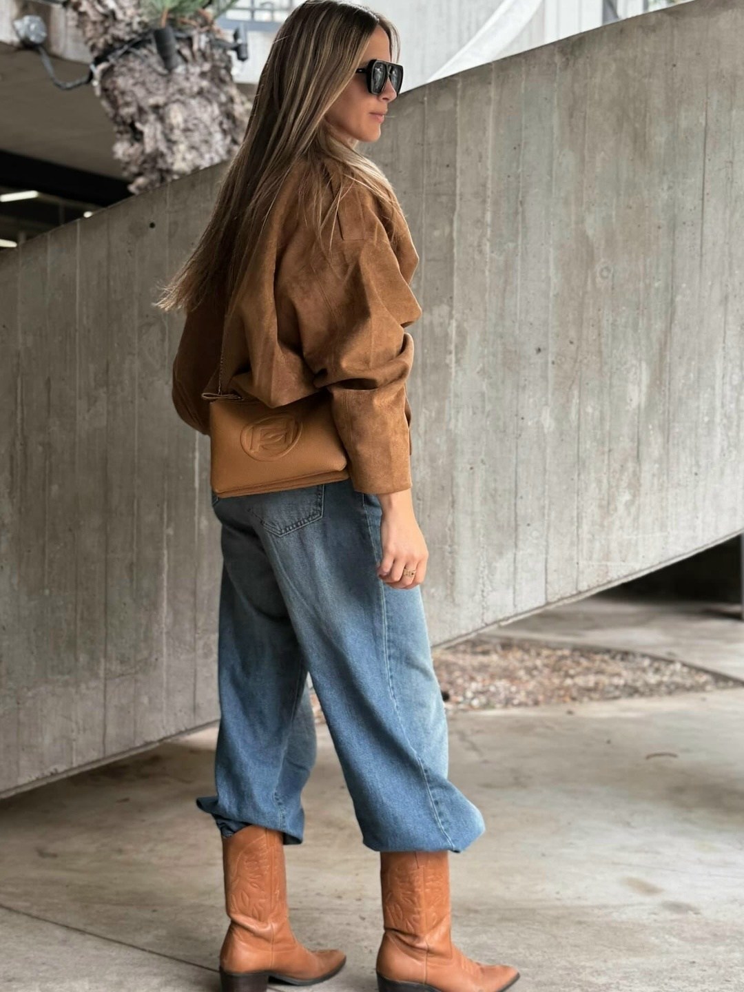 замшевая куртка,куртка из экозамши,куртка из замши,куртка из натуральной замши,куртка бомбер из искусственной замши