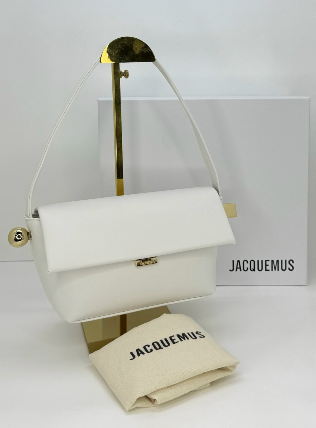 сумка jacquemus,jacquemus сумка на плечо хобо,jacquemus сумка на плечо,сумка женская jacquemus,сумка jacquemus черная