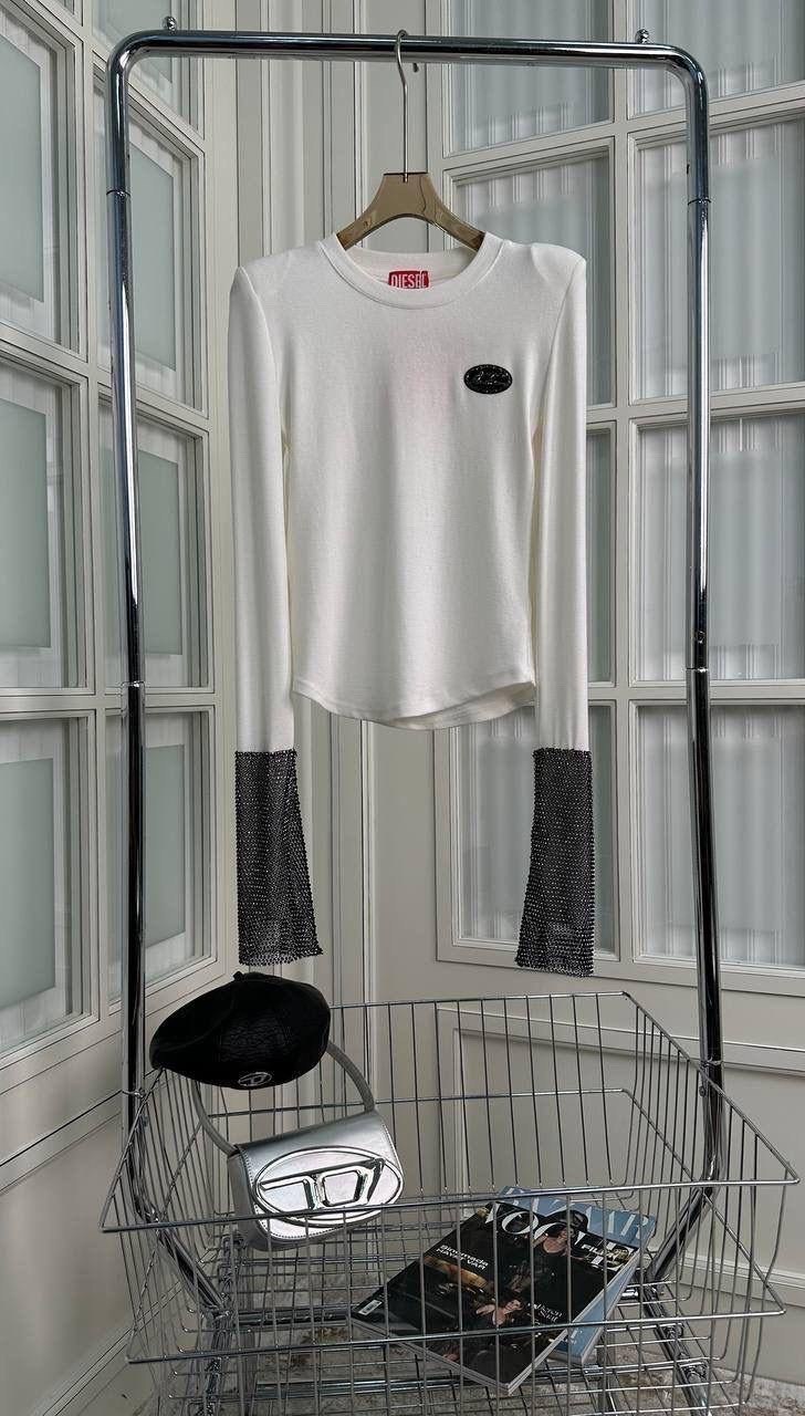 женская кофта,кофта с вырезом,кофта,лонгслив tra noi базовая коллекция,женская кофта с вырезом