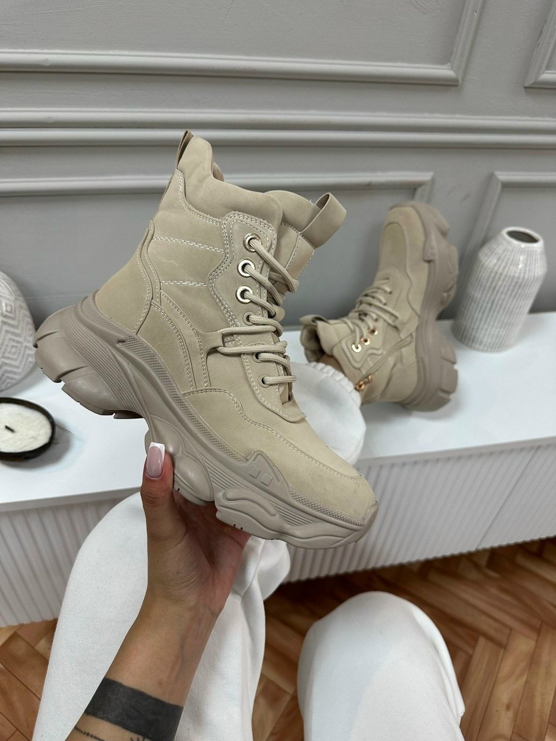 ,ботинки женские,кроссовки женскиe, женская,черные кроссовки