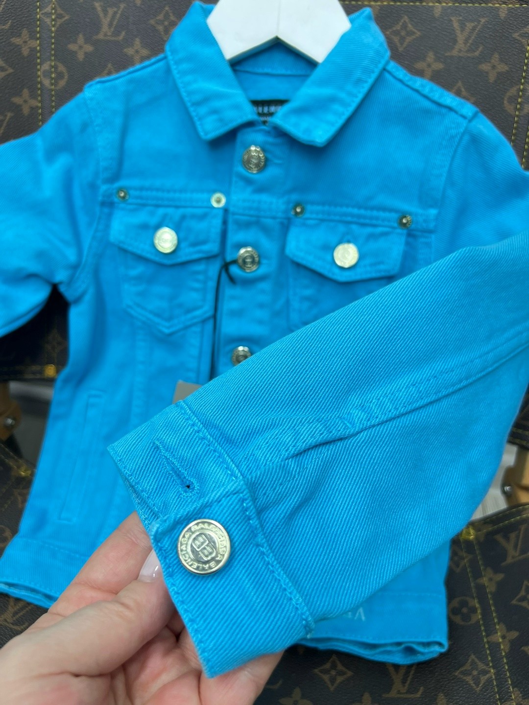 джинсовая куртка balenciaga,джинсовка баленсиага мужская,джинсовка balenciaga,куртка balenciaga,джинсовая куртка