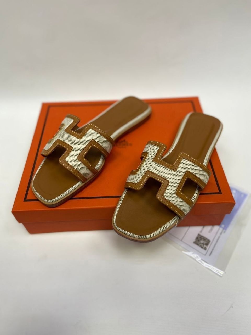 шлепки эрмес,шлепки hermes женские,шлепки хермес оран,шлепки hermes,hermes шлепанцы