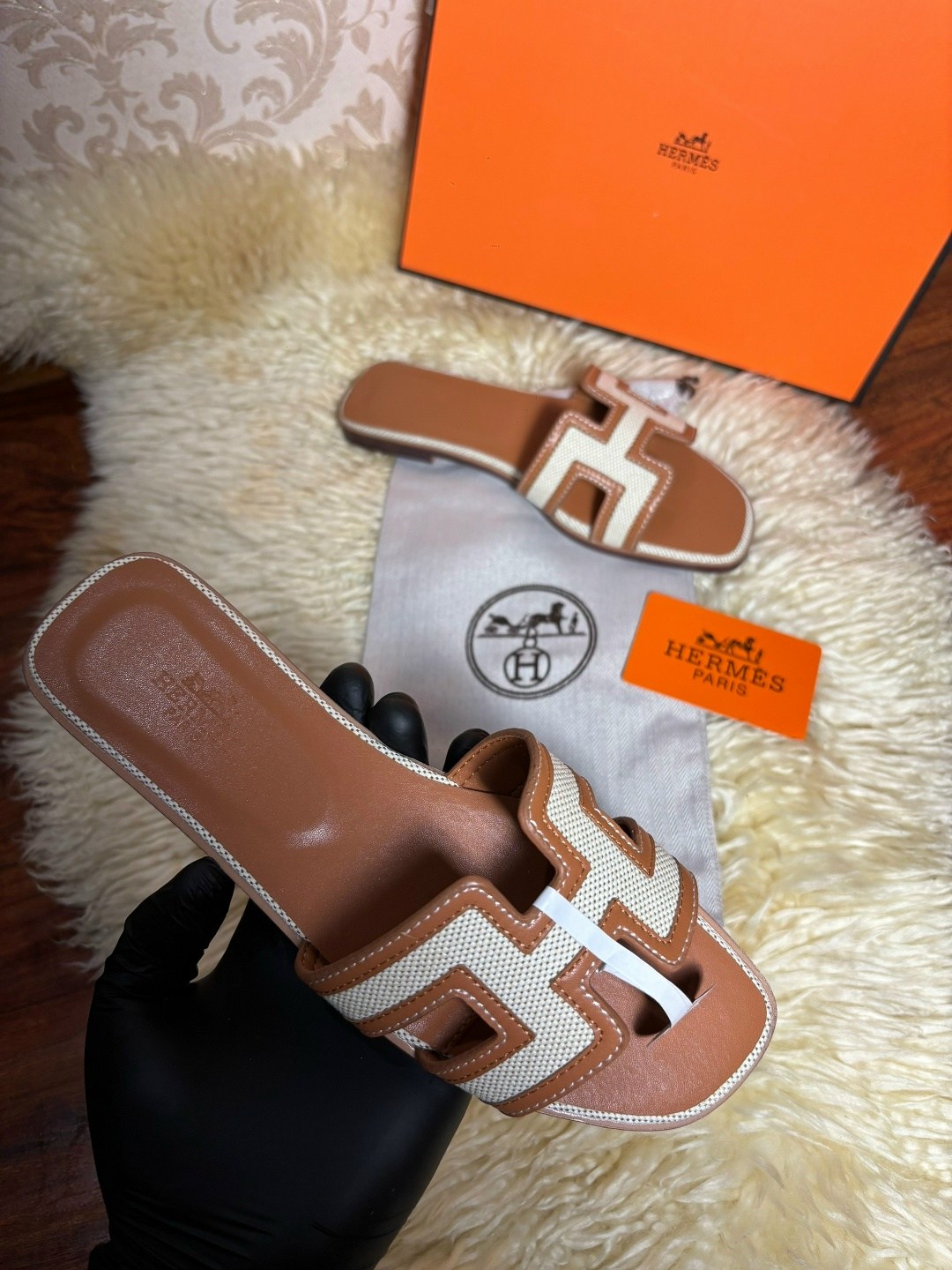 шлепки хермес оран оригинал,шлепанцы hermes,тапочки hermes,шлепанцы эрмес,шлепки хермес оран