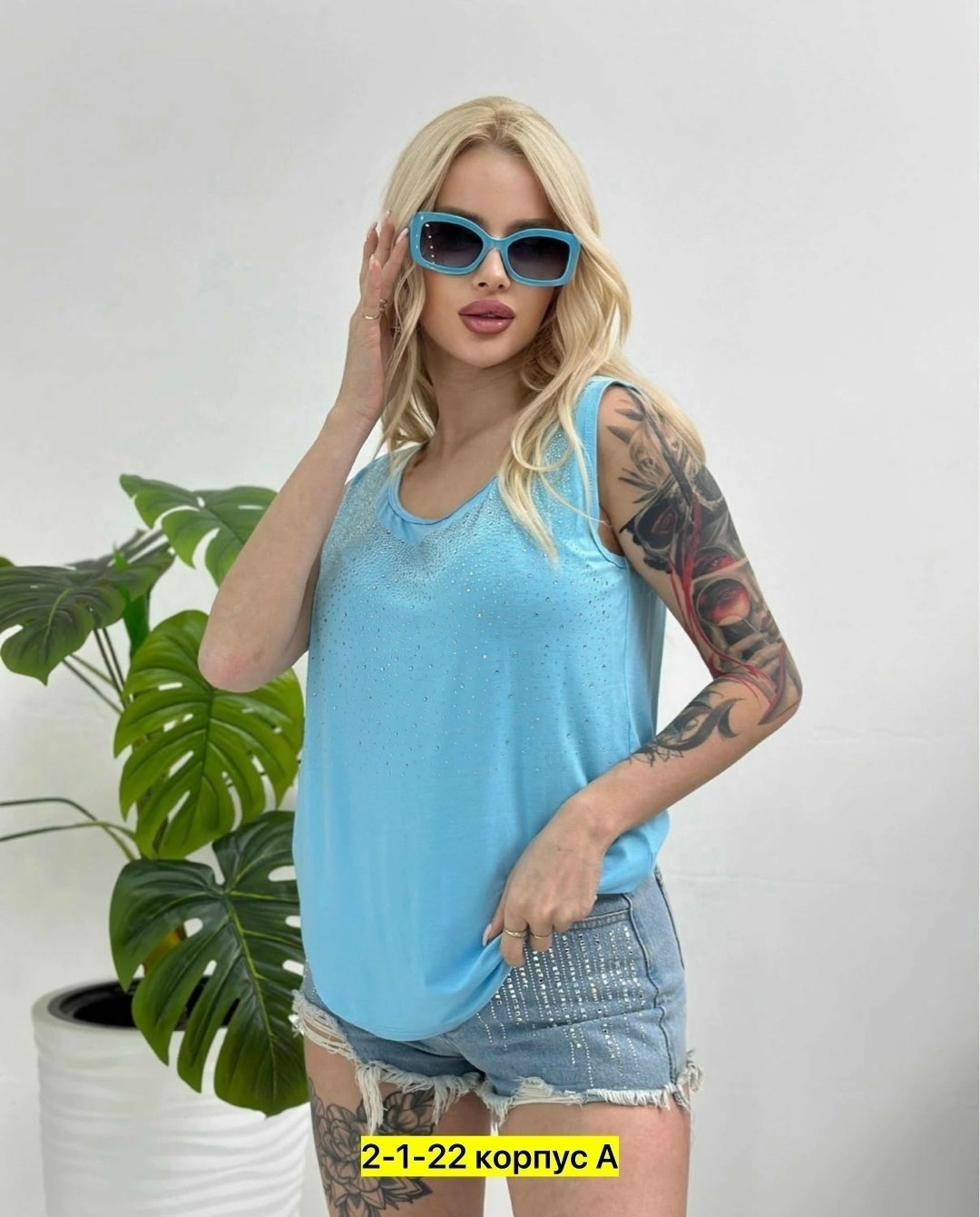 майка со стразами,топ со стразами,женская майка,топ майка со стразами,женские майки из страз
