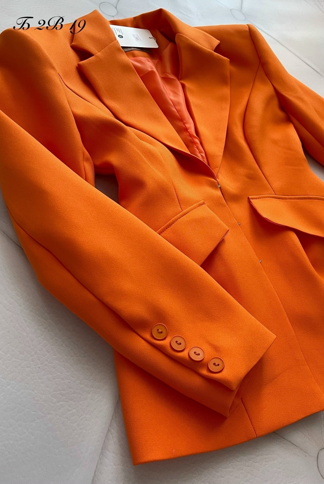 оранжевый пиджак женский,оранжевый пиджак,оранжевый костюм,пиджак,женские жакеты