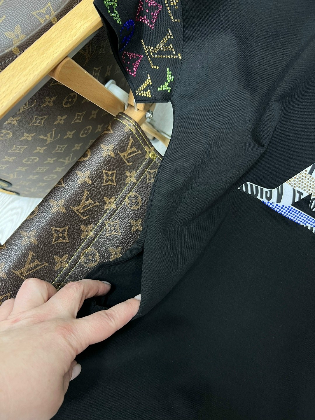 футболки женские мужские,футболка louis vuitton,майка луи виттон мужская,мужская одежда трико и футболка луи виттон,футболки мужские