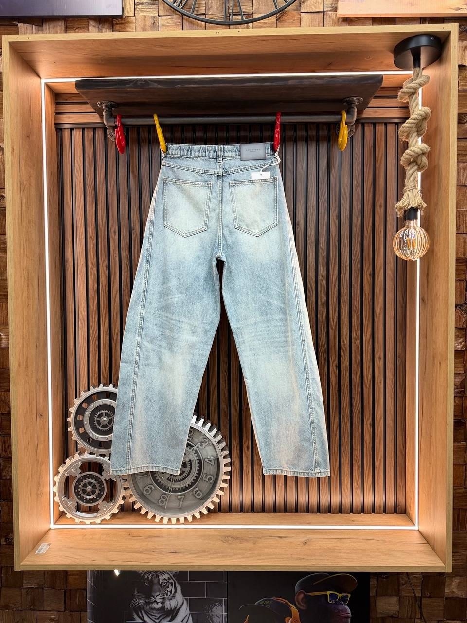 джинсы женские,джинсы стиль,джинсы модные,джинсы молодежные,джинсы брюки