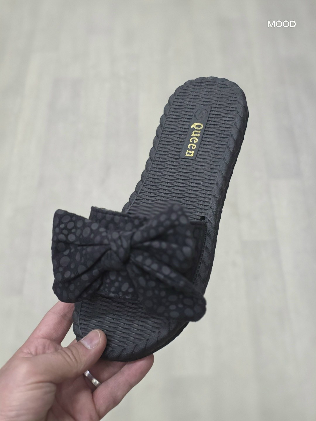 тапочки женские,шлепанцы женские,женские тапки,тапочки модные,