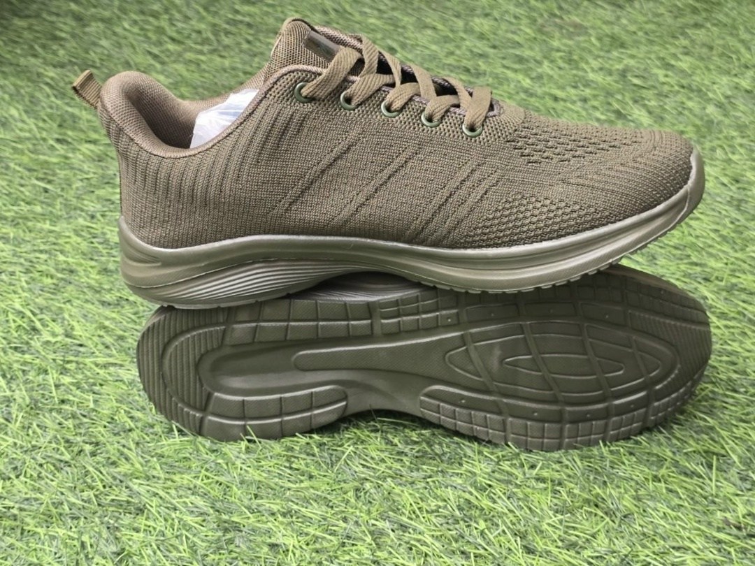 кроссовки,черные кроссовки, спортивная,мужские кроссовки,кроссовка мужской