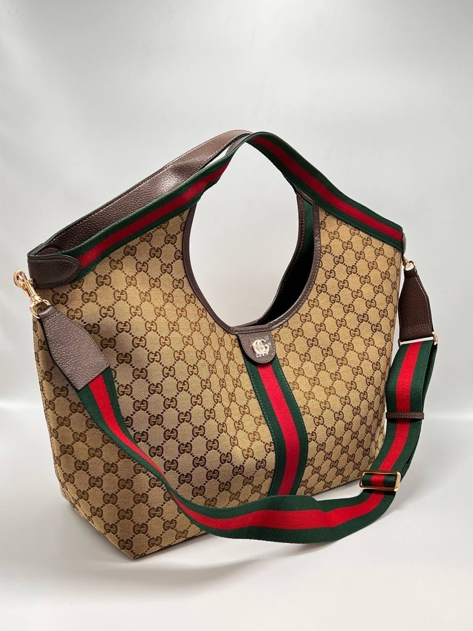 gucci сумка,женская сумка gucci,сумки гуччи женские,gucci сумка на плечо,сумка гуччи большая