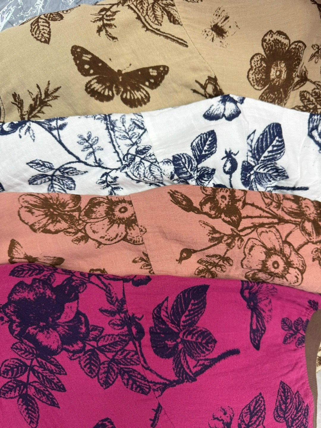 футболка с принтом,женская футболка,футболка с бабочками,футболки модные,женская кофта