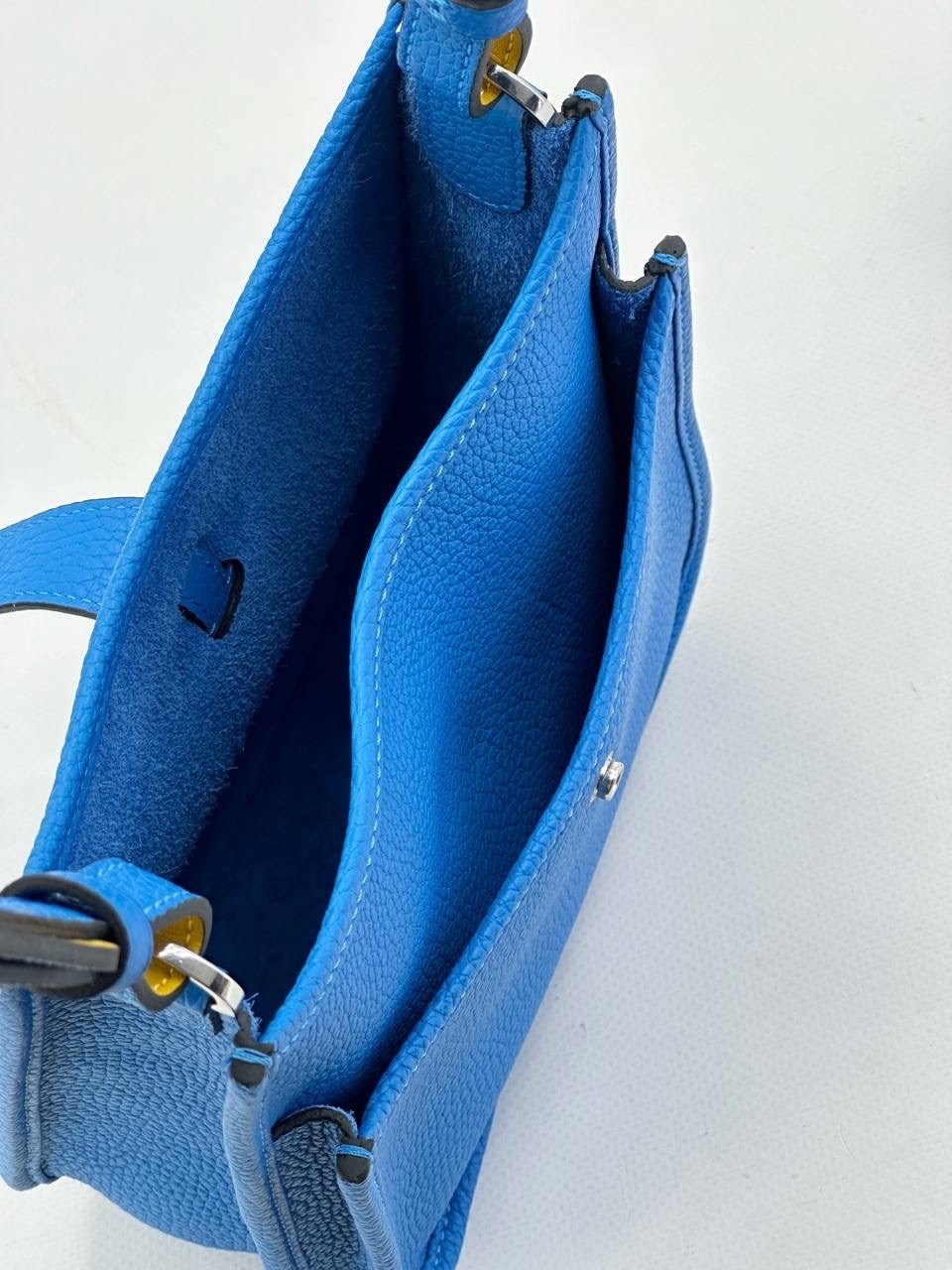 сумка hermes evelyne,сумка эрмес эвелин синяя,сумкаhermes evelyne из натуральной кожи togo,женская кожаная сумка через плечо hermes evelyne,сумка hermes