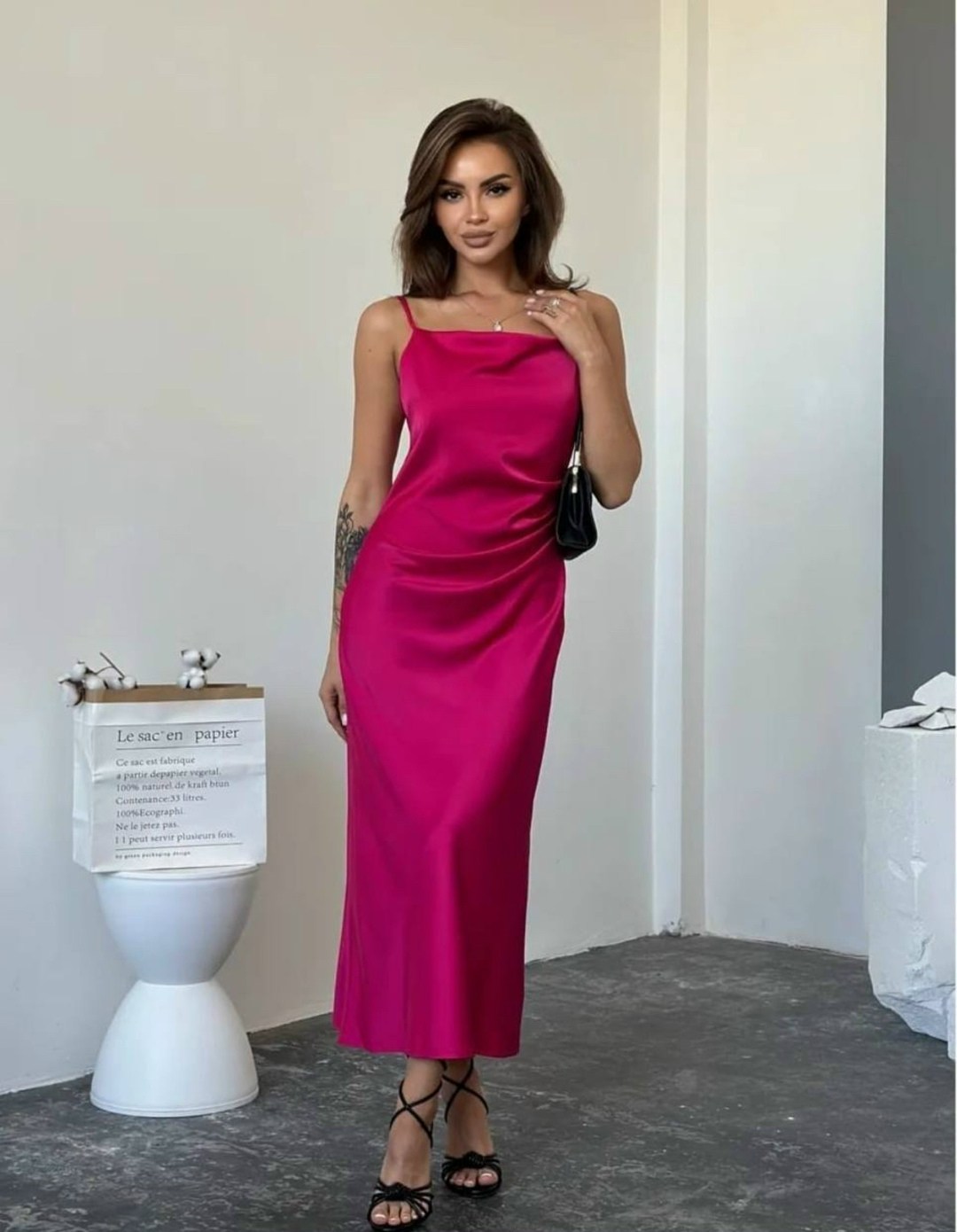 шелковое платье комбинация,платье комбинация фуксия,атласное платье,платье комбинация атласное миди,платье-комбинация