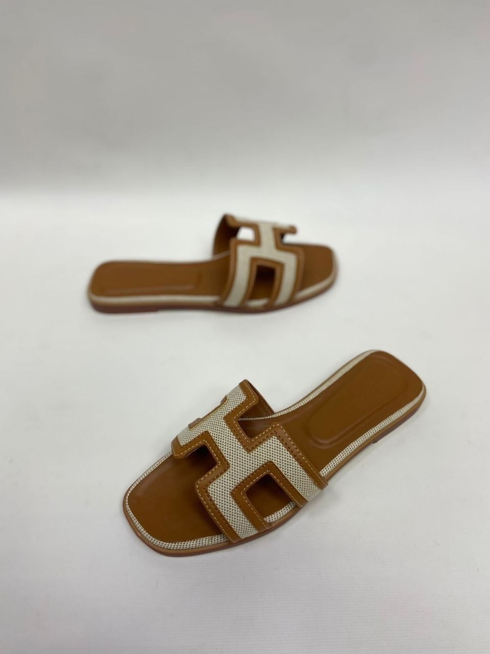 шлепки эрмес,шлепки hermes женские,шлепки хермес оран,шлепки hermes,hermes шлепанцы