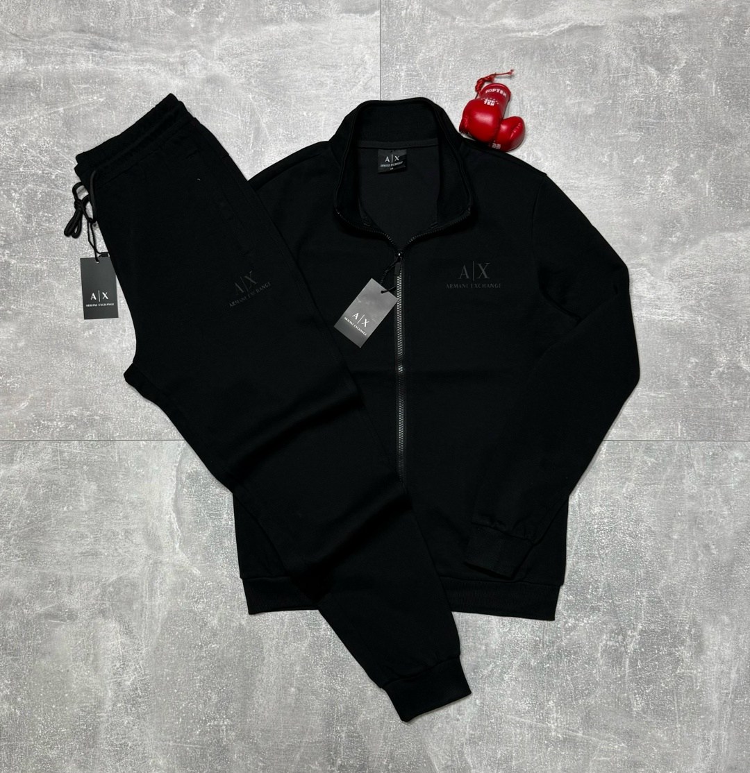 спортивный костюм armani,спортивный костюм armani exchange,мужской спортивный костюм armani exchange,спортивный костюм calvin klein,спортивный костюм armani мужской