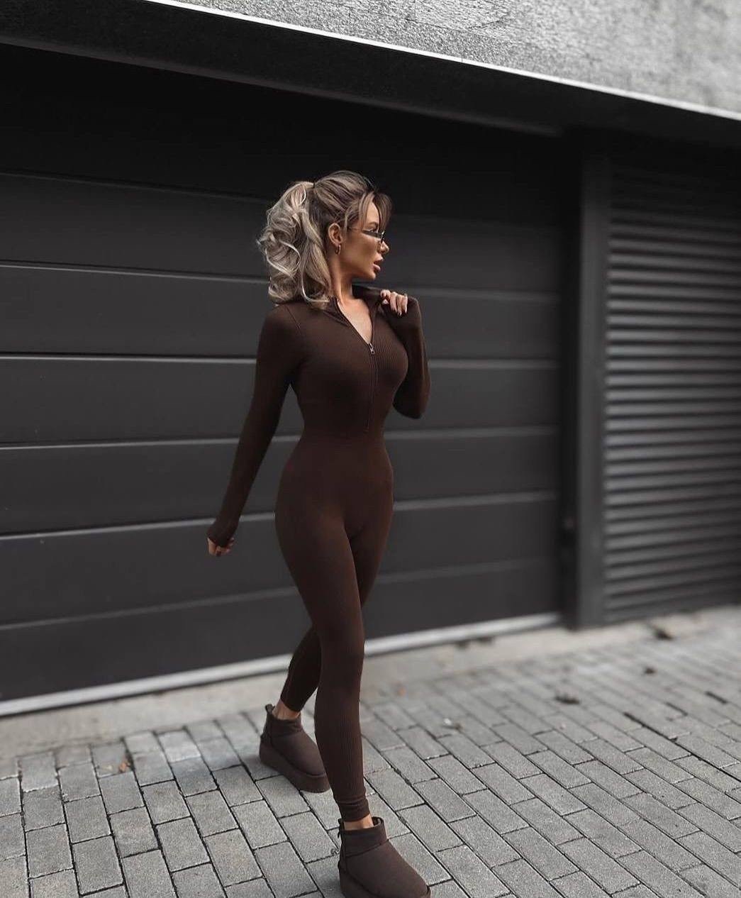 комбинезон на флисе,женские комбинезоны,брючный комбинезон,женский спортивный комбинезон на молнии,комбинезон с молнией в рубчик спортивный брючный forever&ever