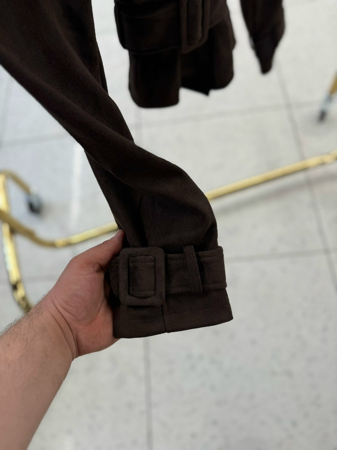 классическая коричневая замшевая женская куртка с поясом,куртка косуха замшевая коричневая с поясом tadari,замшевая куртка,куртка замшевая женская,замшевый тренч