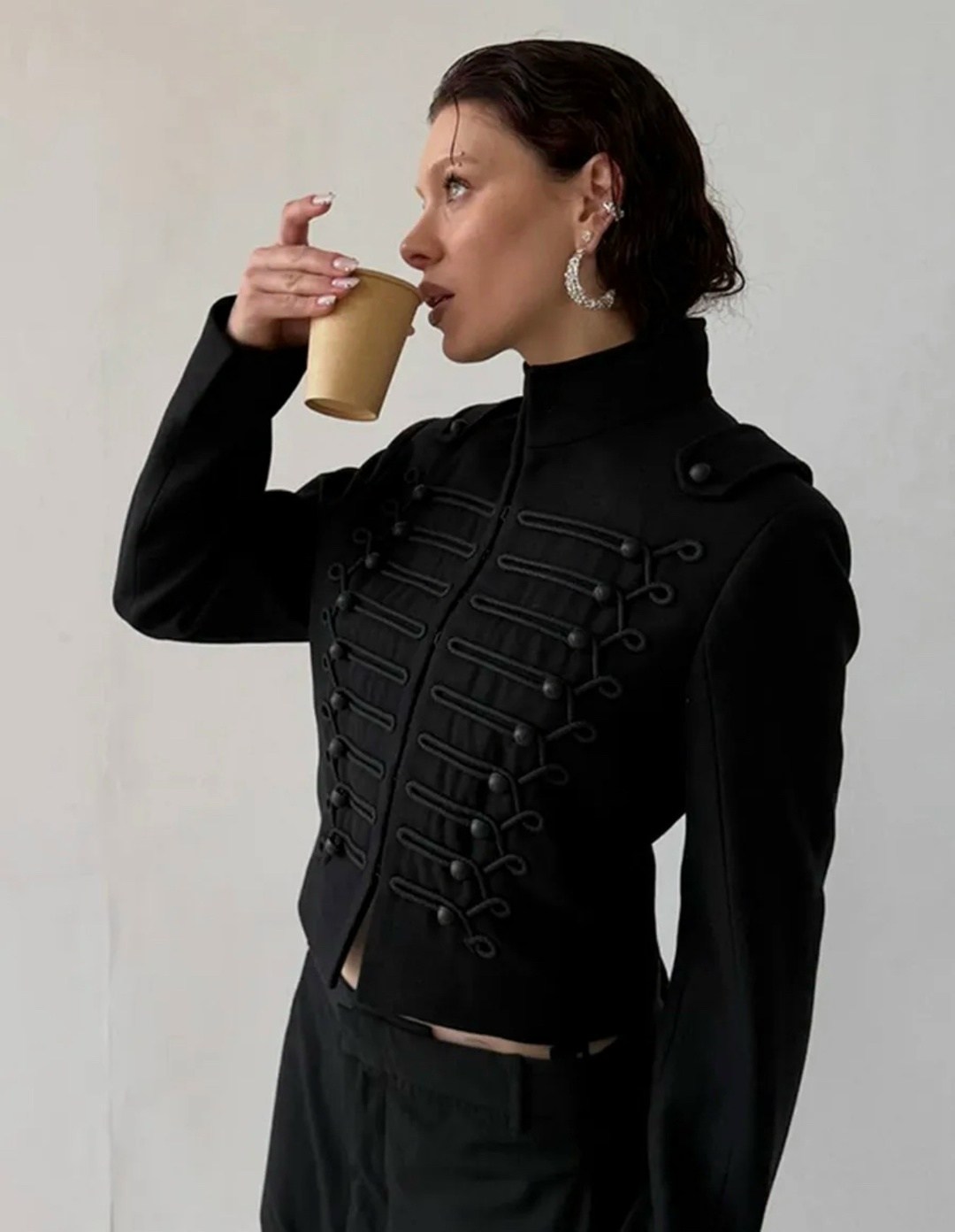 повседневная куртка,жакет в гусарском стиле,пальто куртка,женская куртка,гусарский жакет женский