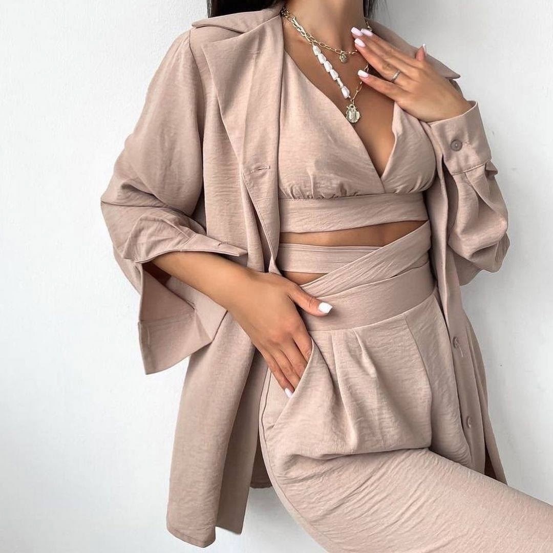 стильный летний костюм,костюм с брюками,костюм с широкими брюками,женский костюм с брюками,брючный костюм