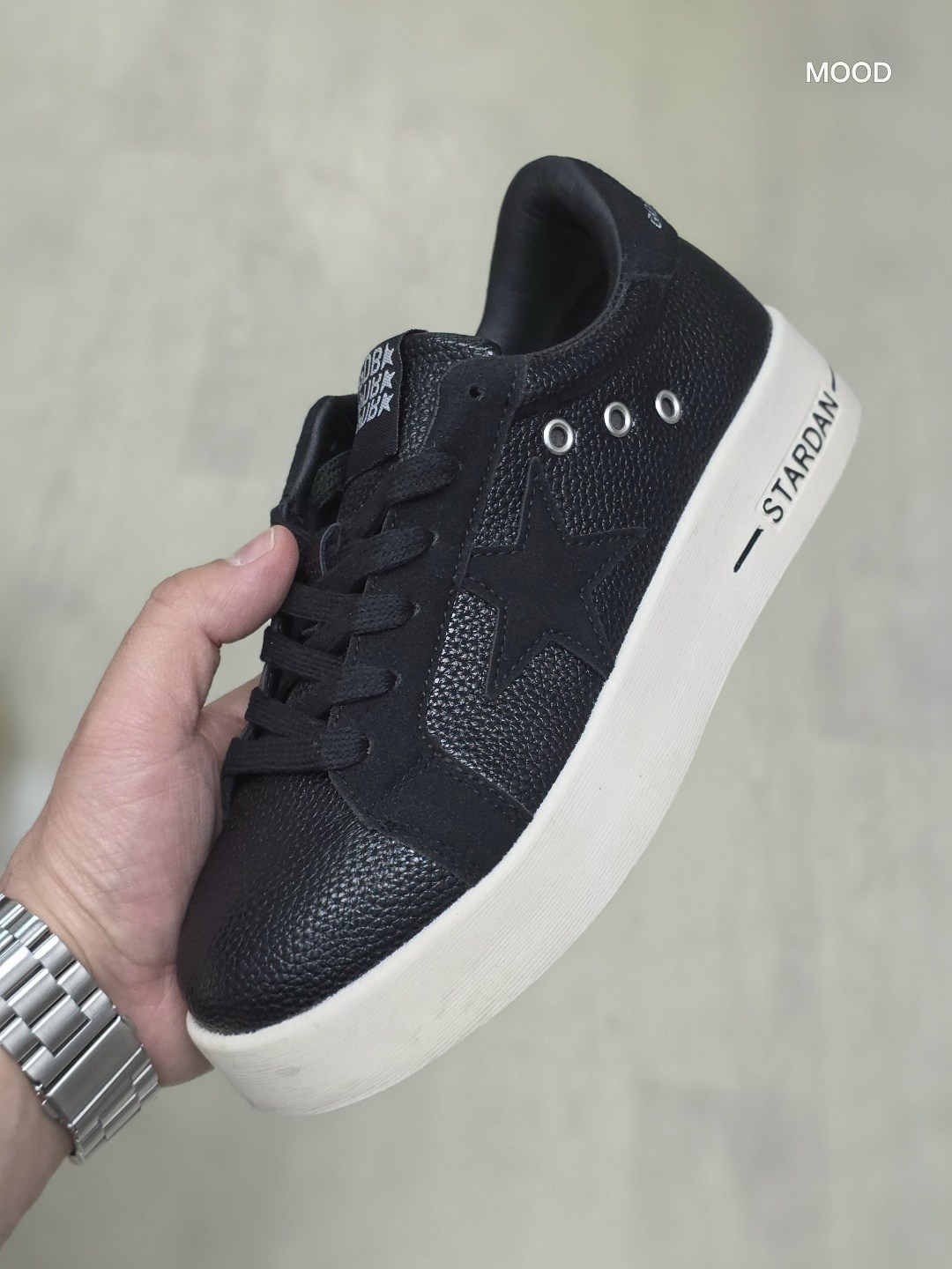 ,кроссовки golden goose с пайетками на платформе,голден гус кеды, женская,golden goose кеды glitter