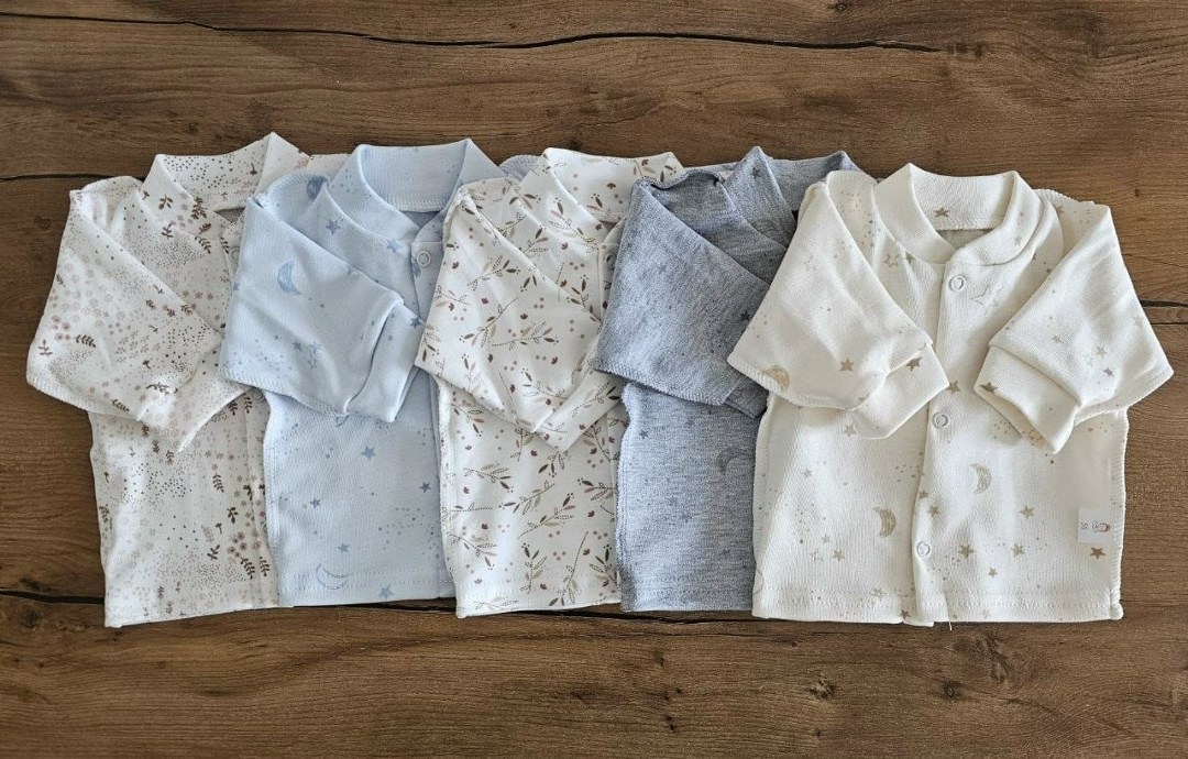 кофточка новорожденного,кофточки ясельные,кофточка,одежда для новорожденного,кофточка малышам