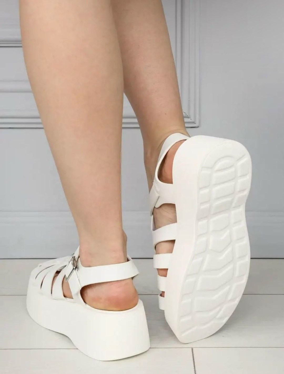 женские босоножки,босоножки сандали,босоножки на платформе,босоножки стильные,босоножки модные