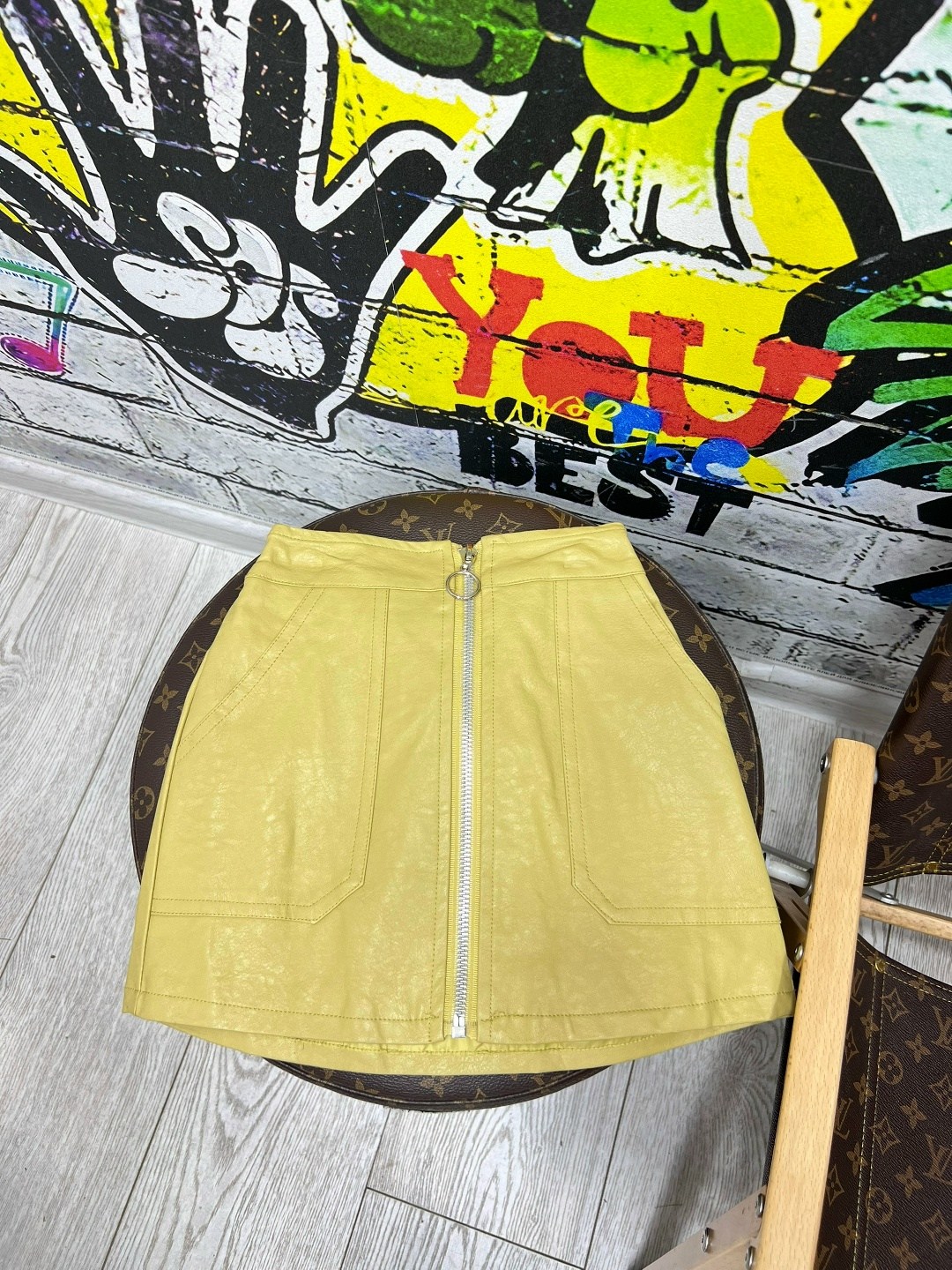 желтая юбка,юбка женская,кожаная юбка горчичного цвета,юбка,юбка кожаная