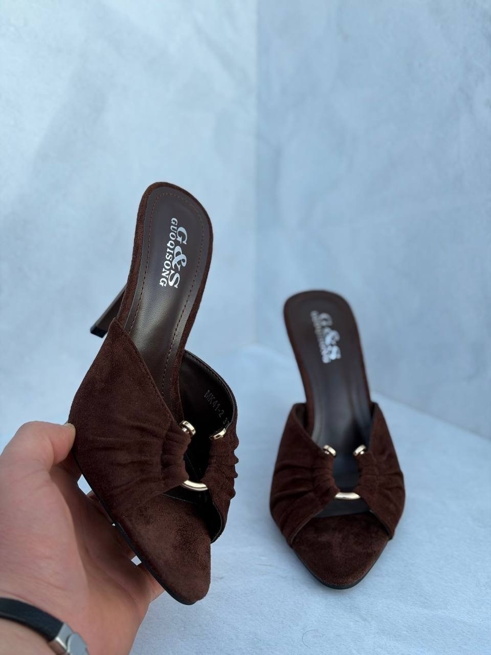 ,женская ,шлепанцы женские,сабо и мюли,замшевые туфли мюли зара