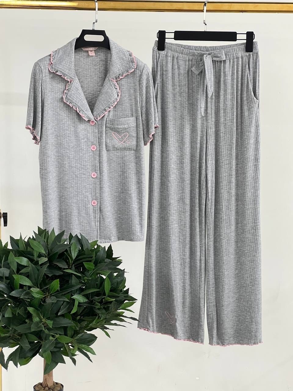 женская пижама,комплект пижама,стильная пижама,пижама женская с брюками,пижама